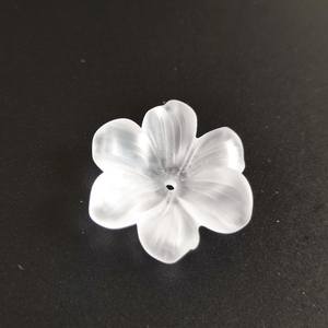 F16 20mm Hecho a mano Flor de cuarzo esmerilado de seis pétalos - Product Image 2