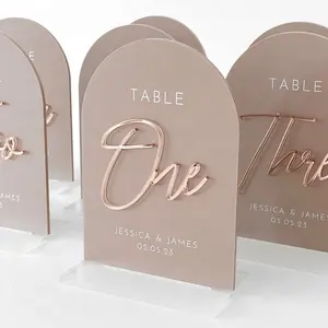 Espejo 3D Letras doradas Acrílico Número DE MESA DE BODA Boda de lujo y eventos Blanco Marrón Soporte de mesa de color Números 1-10