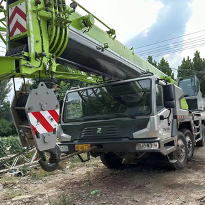 Nouvelle grue sur camion Zoomlion ZTC700A562-3 de 70 tonnes, performances fiables, prête à la vente - Product Image 1