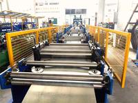 Machine de formage à froid de poutres CUZ perforées en acier galvanisé entièrement automatique, réglable en largeur de 80 à 300 mm, pour profilés de 1,5 à 3,0 mm
