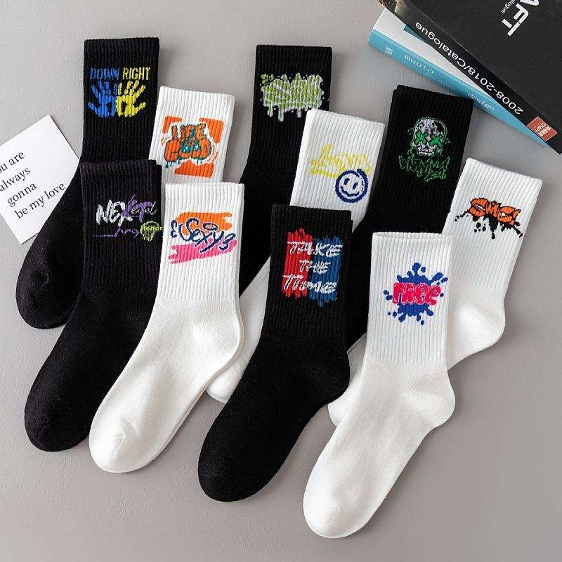 High Quality Men's Mid-Calf Sports Socks for Spring White Basketball Couple Stockings Wholesale Knitted Crew
