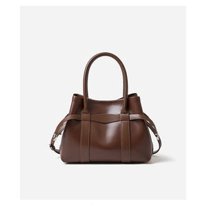 High quality Genuine Leather women's Tote Bag backpack Large Capacity Shoulder Bag Stylish Retro Designer bags Youth School bag - Product Image 2