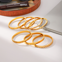 Gelang Lengan H&C Classic Tahan Air Lapis Emas 18K PVD Baja Anti Karat Bertekstur Bertabur Zirkon Kubik untuk Wanita Perhiasan Pengantin