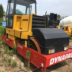 Rouleau à pneus à double tambour d'occasion DYNAPAC CC211 avec moteur hybride et performances de stabilité élevées, en vente chaude - Product Image 6