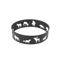 Brasero rond en fer pour terrasse, noir mat, avec silhouettes d'animaux sauvages découpées au laser, pour brûler du bois en extérieur