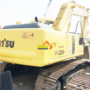 Good Quality Second-hand Komatsu PC220-6 Used 22TON Excavator Japan a Popular <b>Model</b> Good Working in stock - Product Image 1