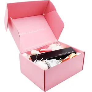 Cajas de cartón de boutique con logotipo personalizado, conjunto de cosméticos rosa, caja de embalaje corrugado para el cuidado de la piel, venta al por mayor