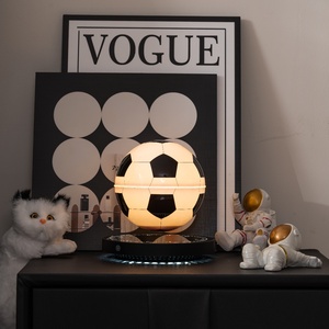 Lámpara de Noche con Forma de Balón de Fútbol Flotante, Lámpara de Escritorio Levitante, Decoración Moderna para el Hogar, Regalo para Aficionados al Fútbol - Product Image 4