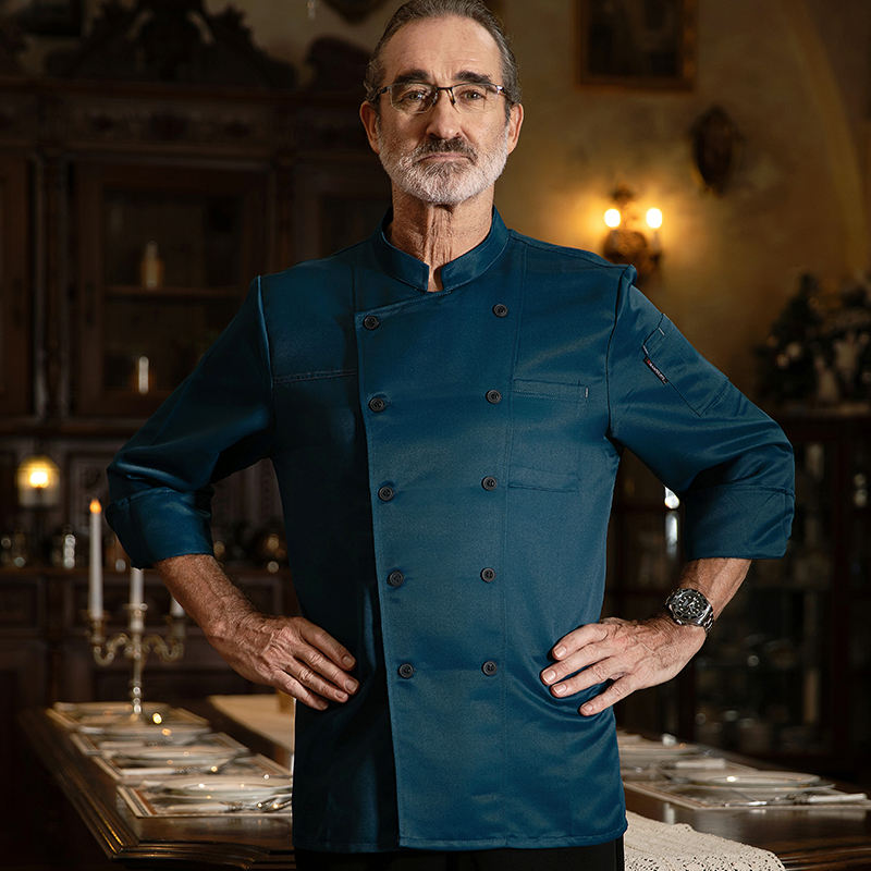 สีเขียวเข้ม