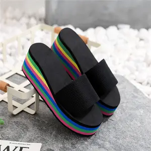 2024 Fashion Women Designer Shoes Luxury Ladies Famous Brand Name Flat Anti Slip Slippers