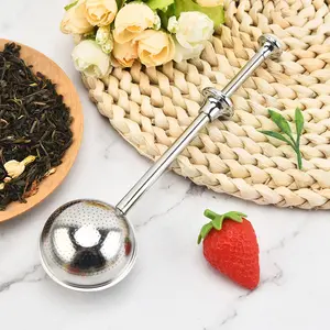 intelligente Küchenwerkzeuge 2024 runde Form edelstahl tragbare Tee-Steifpresse mit langem Griff für lockeren Blatttee