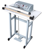 Machine à sceller à pédale R-Pack 700CUK pour cuillères à miel et mini-sachets de collation avec une qualité de scellement fiable