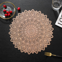 Set de table vintage en dentelle florale PVC TUOTU, diamètre 380 mm, antidérapant, résistant à la chaleur, pour Thanksgiving, Noël, dîner en famille, décoration d'appartement