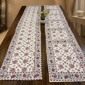 Ensemble de 7 pièces : Chemin de table et set de tapis à motifs vintage imprimés à la main |   Décoration de table en tissu 100% coton pour la maison et la salle à manger - Product Image 2