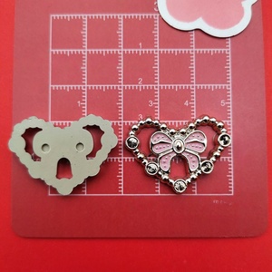 Mini adornos <span class=keywords><strong>de</strong></span> resina planos con forma <span class=keywords><strong>de</strong></span> fresa y mariposa para manualidades, decoraciones con pegamento cremoso, accesorios para dijes <span class=keywords><strong>de</strong></span> <span class=keywords><strong>teléfono</strong></span>. - Product Image 4