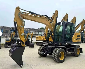 Escavatore Gommato Medio ad <span class=keywords><strong>Alta</strong></span> Capacità 10 Ton XE105WG con Benna da 0,45 m³, Motore di Rotazione, Pompa Idraulica e Benna Frantumatrice/Mulcher - Product Image 3