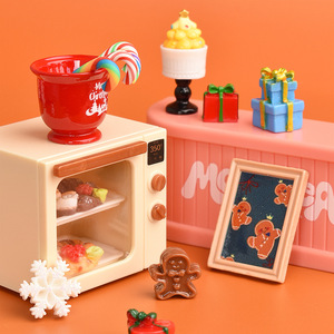 Charmes <span class=keywords><strong>en</strong></span> résine de la série de Noël, vente chaude, miniatures de nourriture, ensemble de jeu pour accessoires de bricolage, <span class=keywords><strong>bonhomme</strong></span> de neige, homme <span class=keywords><strong>en</strong></span> <span class=keywords><strong>pain</strong></span> <span class=keywords><strong>d</strong></span>'épices, <span class=keywords><strong>d</strong></span>écorations de Noël - Product Image 4