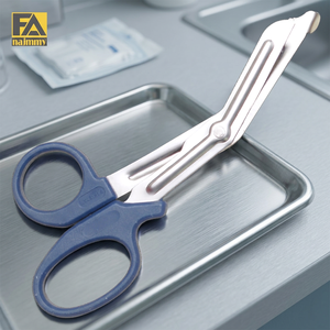 Tijeras Quirúrgicas Manuales de Acero Inoxidable con Mango Azul para Operaciones Quirúrgicas, Instrumento de Clase I con Certificación CE - Product Image 3