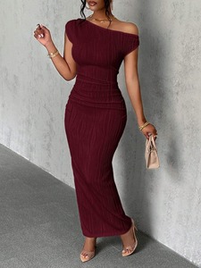 Nuovo Elegante Abito Lungo da <span class=keywords><strong>Donna</strong></span> con Effetto Ondulato e Spalle Scoperte, Moda 2025 - Product Image 3