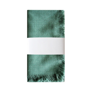 Servilletas de Lino 100% Premium Hechas a Mano con Monograma Bordado y Borlas Reutilizables Estilo Vintage Cuadrado para Uso en el Hogar y en Aviones - Product Image 3