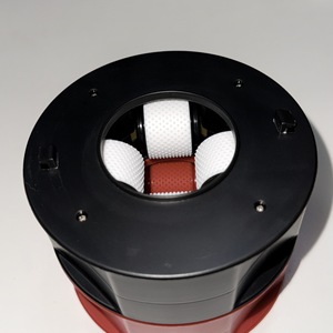 Rouleau d'exercice pour pénis en silicone noir et rouge pour stimulation et massage des adultes - Product Image 3