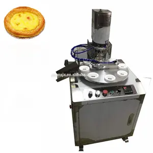 Yaygın olarak kullanılan meyve pasta şekillendirme presleri yapma makinesi/çin Mini portekizce muhallebi yumurta Tart cilt makinesi