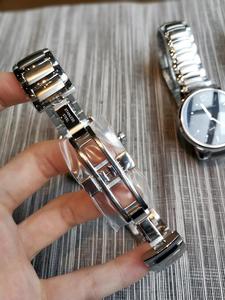 Nuevo Reloj de Cuarzo de Moda para Parejas, Diseño Sencillo y Elegante con Esfera de 40mm, Caja de Aleación, Ventana de Cristal y Pantalla de Agujas - Product Image 4