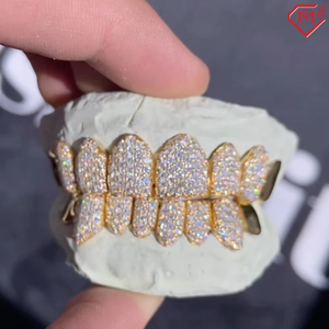 Iced Out Moissanite Grillz Diamant Dents Rappeurs 925 Sterling Sliver Personnalisé Hip Hop Vvs Grillz - Product Image 3