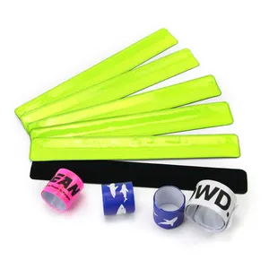 Factory Direct Production Custom plain snap bands Circle reflective snap bands kids bracelet with slap band