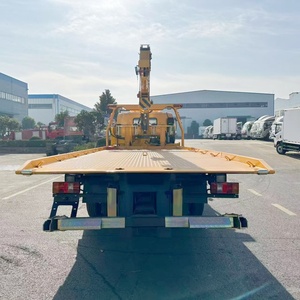 Camion de remorquage à plateau plat avec grue à bras droit, équipement de récupération et de transport de véhicules lourds pour les opérations logistiques - Product Image 4