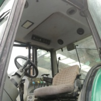 Tracteur d'occasion Valtra T140 140 CV Fabriqué en Finlande 4 roues motrices Agricole Machinerie agricole Grands tracteurs Maquinaria