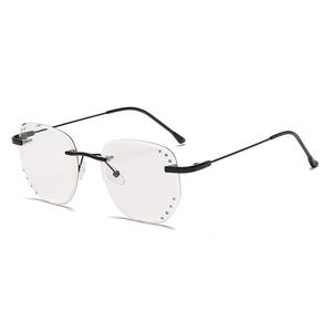 3316 luxe diamant garniture sens avancé sans cadre lumière chromatisme Anti-bleu lunettes myopes lunettes femme gris thé <span class=keywords><strong>verres</strong></span> - Product Image 3