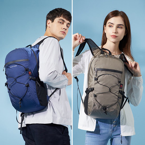 Sac à dos de randonnée pliable ultraléger 20L, imperméable et respirant, sac à dos de jour pour voyages en plein air, alpinisme, unisexe, couleur unie - Product Image 1