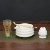 Ensemble de matcha en céramique avec support, ensemble de fouet à matcha 4 pièces, coffret cadeau pour les amateurs de matcha