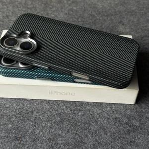 เคสโทรศัพท์แม่เหล็กเนื้อคาร์บอนไฟเบอร์เรืองแสงแฟชั่น สำหรับ iPhone 17 15 16 Pro Max  บางเฉียบ  วัสดุ PC แข็ง ป้องกันอย่างดี - Product Image 4