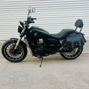 Benda 400 Retro <span class=keywords><strong>Wild</strong></span> <span class=keywords><strong>Beast</strong></span>, Inyección de Combustible Euro IV, Bicilíndrico Refrigerado por Agua, Pantalla LCD, Frenos ABS - Product Image 1