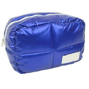 Bolsa de Maquillaje de Viaje Acolchada, Ligera, Suave, de Algodón y Plumón, con Logotipo Personalizado 2024 - Product Image 1