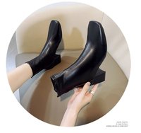 Sepatu Boots Pendek Wanita 2026 Musim Gugur Dingin Terbaru, Hak Sedang Serbaguna, Model Chelsea, Ujung Persegi, Hak Tebal, Meniruskan Kaki, Sepatu Trendi