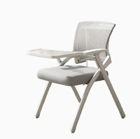 Chaise pliable peu encombrante avec dossier en maille et accoudoirs, pour tablette d'écriture, formation, conférence, école, bureau, réunion, événement