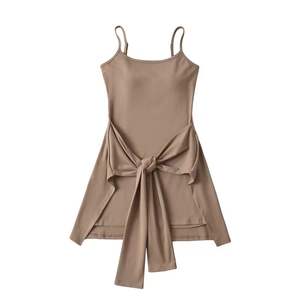 Túnica Elegante de Verano para Mujer, Ajustada a la Cadera, Sin Mangas, con Encaje, en Negro y Azul - Product Image 4