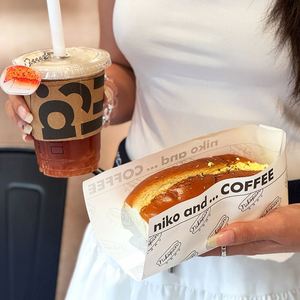 Bolsas de Embalaje de Alimentos Resistentes a la Grasa, Bolsas Triangulares Planas para Croissants, para Hot Dogs, Pan y Donas, Tamaños Personalizados e Impresión de Logotipo - Product Image 3