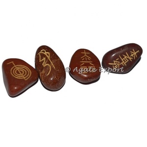 Juego de piedras de Reiki, set de 7 Chakras grabadas, jaspe rojo, Usui - Product Image 1