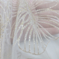 Tissu en maille de tulle 100 % polyester respirant, teint en fil, brillant, avec lurex et paillettes, broderie de sequins, léger et tricoté pour robes