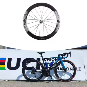 Paire de roues à disque de route en carbone Roulements en céramique Fabricant de vente chaude Paire de roues en carbone pour vélo Jantes en carbone Roues 700c - Product Image 1