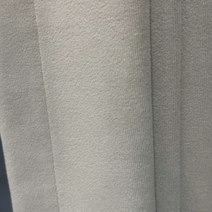 Rideau en tissu de velours pongé 100% occultant, moderne, luxueux, en PVC laminé, style uni, polyester, design exclusif - Product Image 1