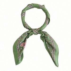 Foulard carré en soie 100 % pure imprimé sur mesure pour femme, vente en gros - Product Image 2