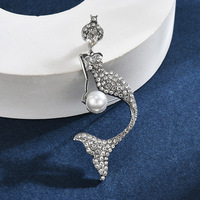 Broche haut de gamme sensation Niche lumière luxe costume noeud papillon strass Corsage alliage argent plaqué Style créatif vêtements accessoires