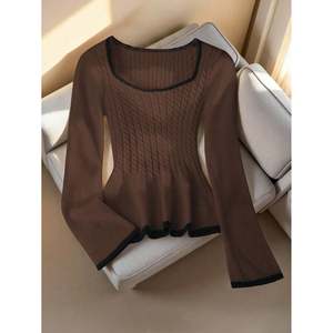 Pull en tricot à manches longues pour femme, col carré noir, bordure contrastée, pour l'automne - Product Image 3