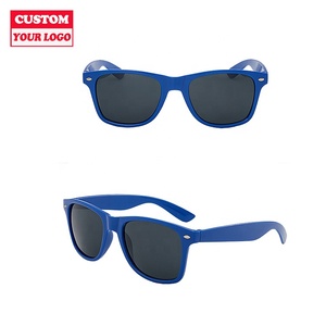 Gafas de Sol Promocionales Personalizadas con Logotipo Impreso, <span class=keywords><strong>Lentes</strong></span> de PC con Protección UV400 <span class=keywords><strong>para</strong></span> Hombre y Mujer, Gafas de Moda Duraderas - Product Image 1