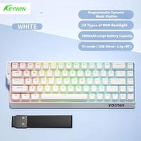 Clavier de jeu mécanique USB RGB 68 touches à échange à chaud, stock usine, avec connexion sans fil tri-mode et design latéral laser 65 %